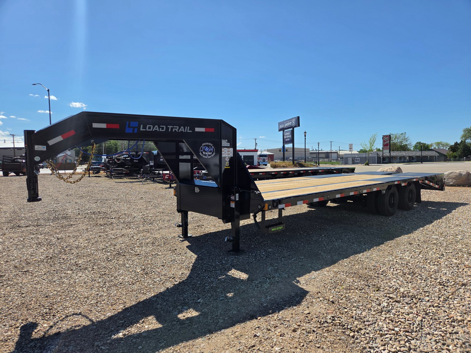 2026 102" x 28' Tandem Dually Gooseneck, Max Ramps, 24K GVW, 14 PLy Tires - Full size