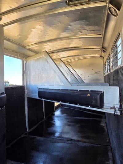 1994 4 Star Horse Trailer - Image 5