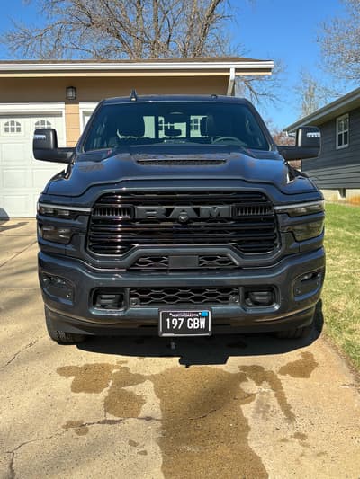 2025 RAM 2500HD 6.7 Cummins Crew cab Short Box 15,000 miles - Image 5
