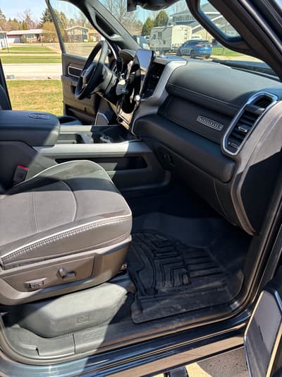 2025 RAM 2500HD 6.7 Cummins Crew cab Short Box 15,000 miles - Image 11