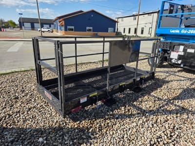 Haugen MWP 4x116 4'x9'8" Work Platform for Telehandlers with End Fork Slots - Image 4
