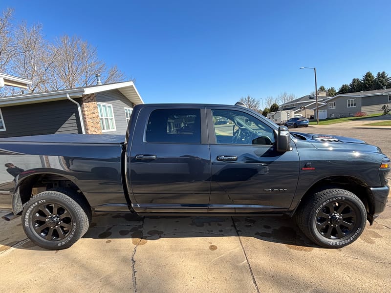 2025 RAM 2500HD 6.7 Cummins Crew cab Short Box 15,000 miles